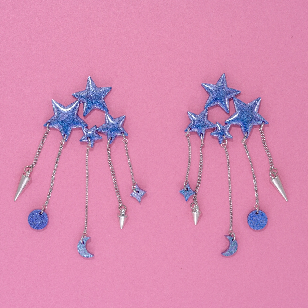 ⭐️ Holographic Lilac Phoebe Earrings ⭐️